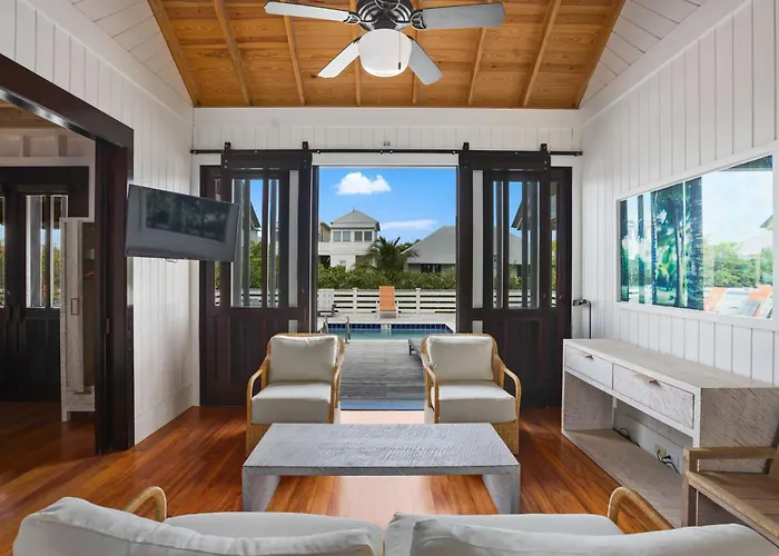 Resort Mahogany Bay And Club, Curio Collection 4*