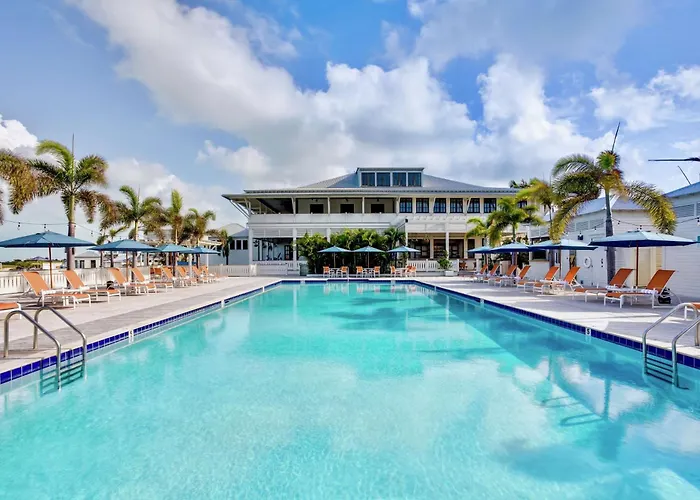 Mahogany Bay And Club, Curio Collection 4*