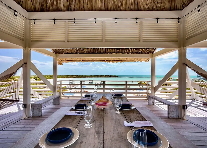 Resort Mahogany Bay And Club, Curio Collection 4*